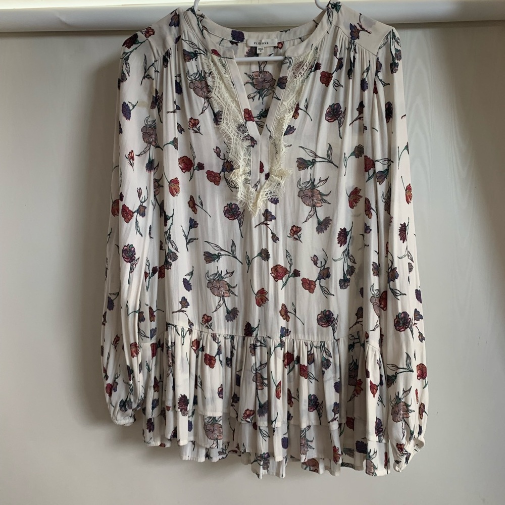 Pleione Blouse